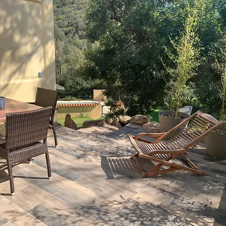 לינה וארוחת בוקר Locations Rocca Rossa Palombaggia Classees 3 Etoiles 4*