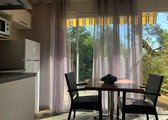 Bed & Breakfast Locations Rocca Rossa Palombaggia Classees 3 Etoiles 4*